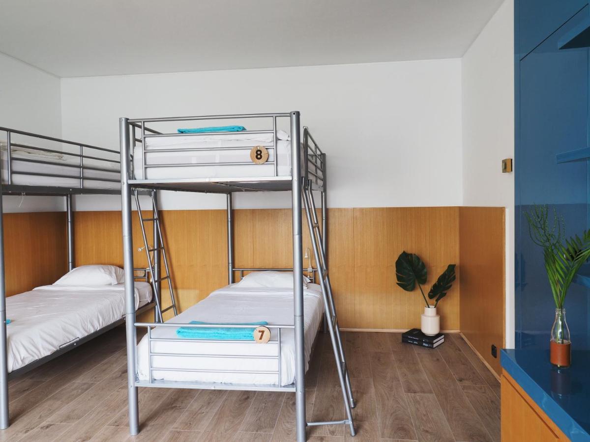 Impact House Belem Hostel Lisboa Стая снимка